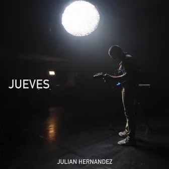 Jueves (Vivo) by Julián Hernández