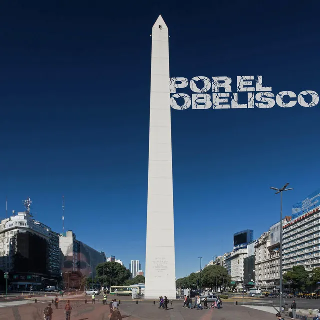 Por el Obelisco