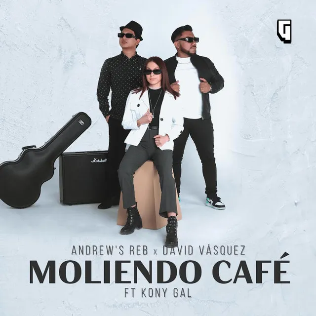 MOLIENDO CAFÉ