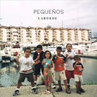 Pequeños by Laborde