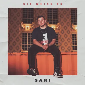 Sie weiß es by Saki