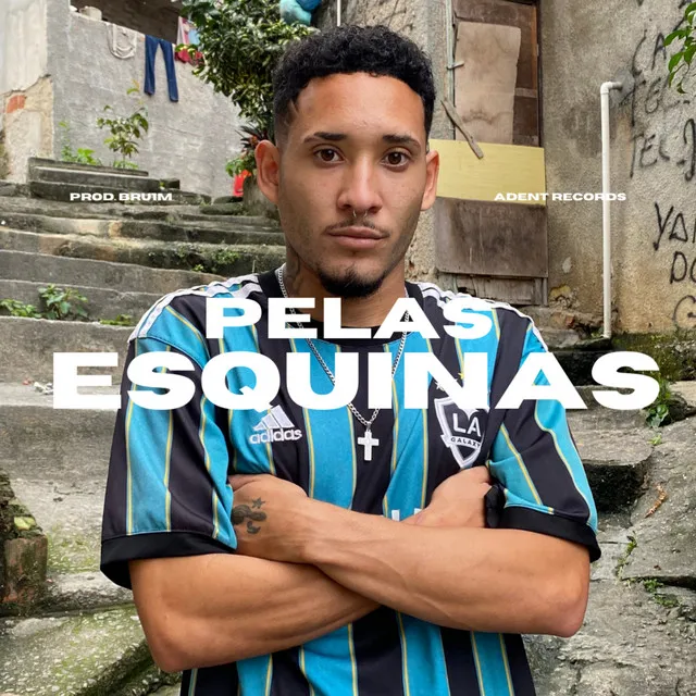 Pelas Esquinas