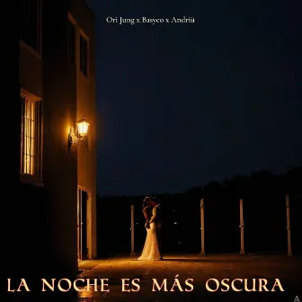 La Noche Es Más Oscura by Basyco