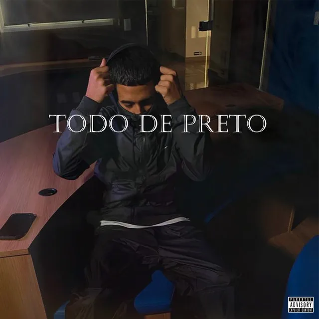 Todo de Preto