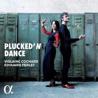 Plucked'N Dance by Violaine Cochard