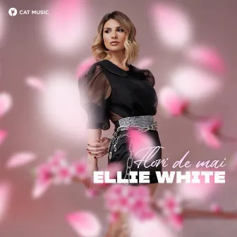 Flori de mai by Ellie White