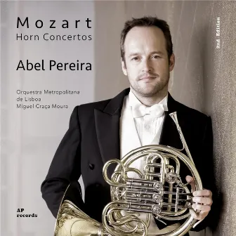 Mozart: Horn Concertos by Orquestra Metropolitana de Lisboa