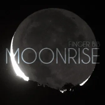 Moonrise by Finger Bib